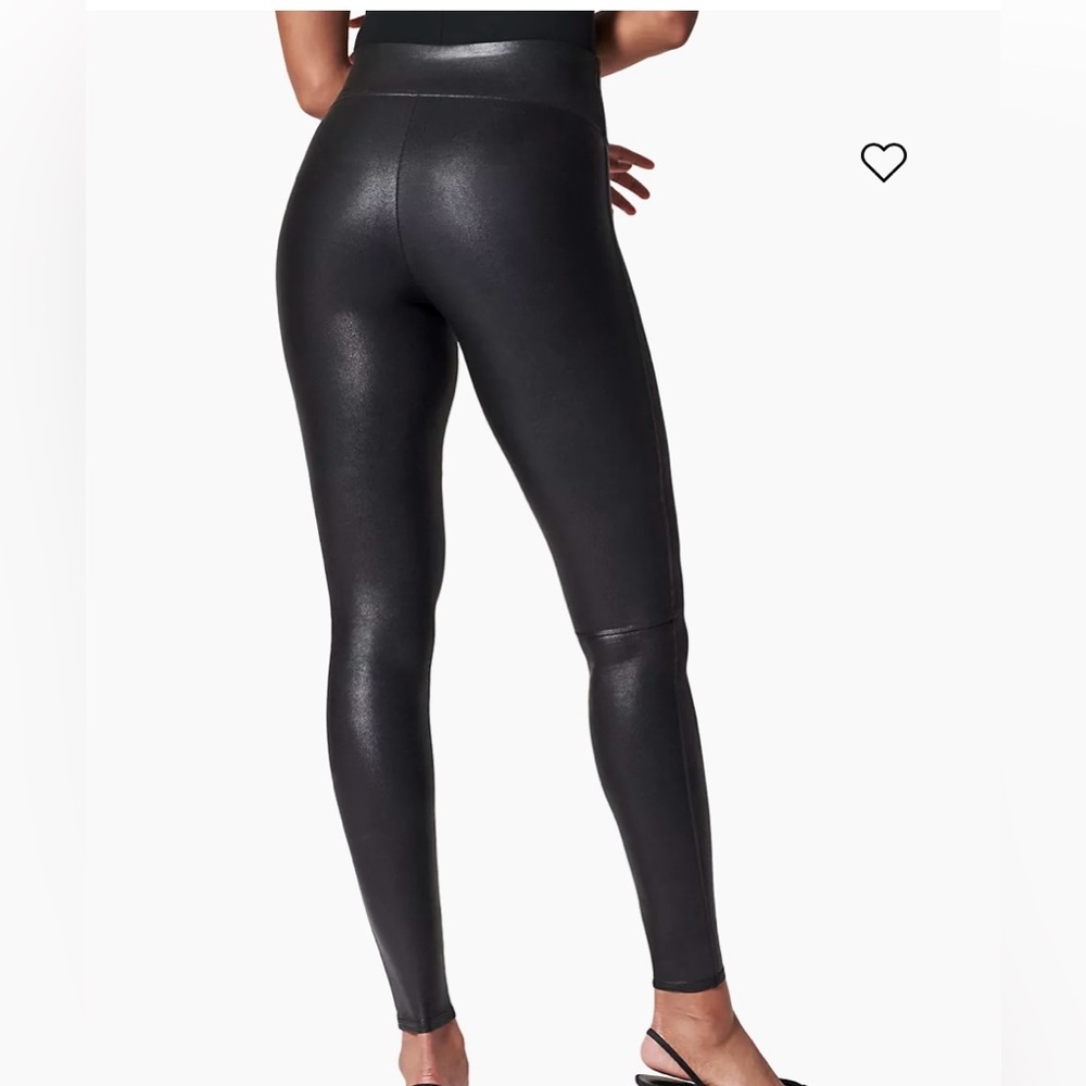 Spanx Faux Leather Style Leggings Size S